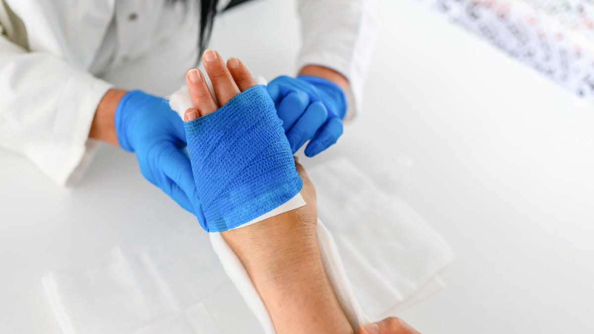 Six signs your wound is not healing right | Ohio State Health