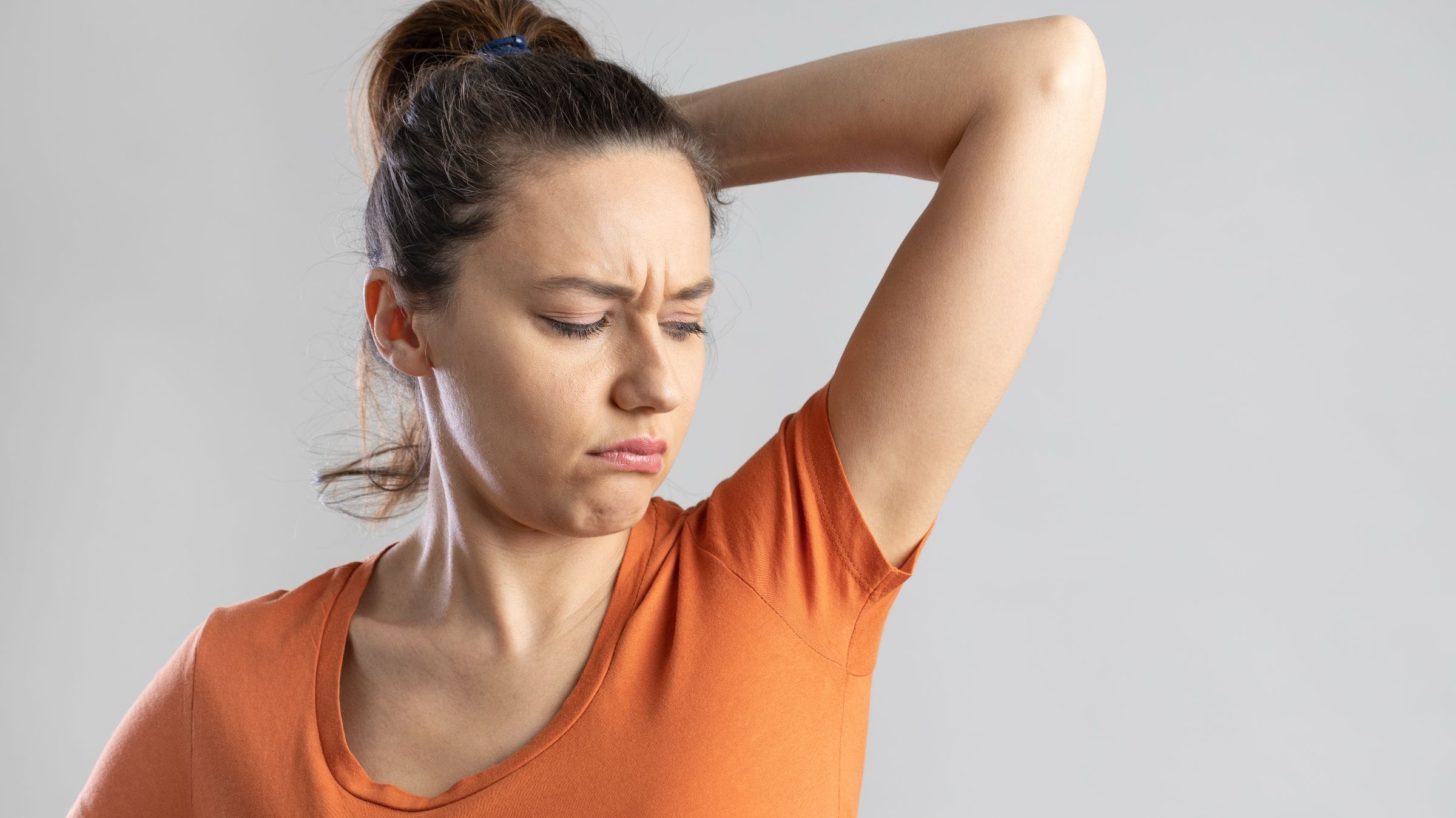 Five foods and drinks that affect body odor