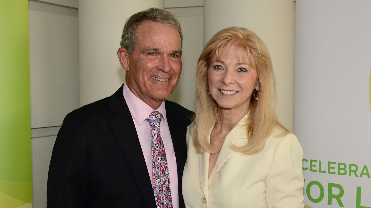 Dr. Farrar with his wife Kathryn