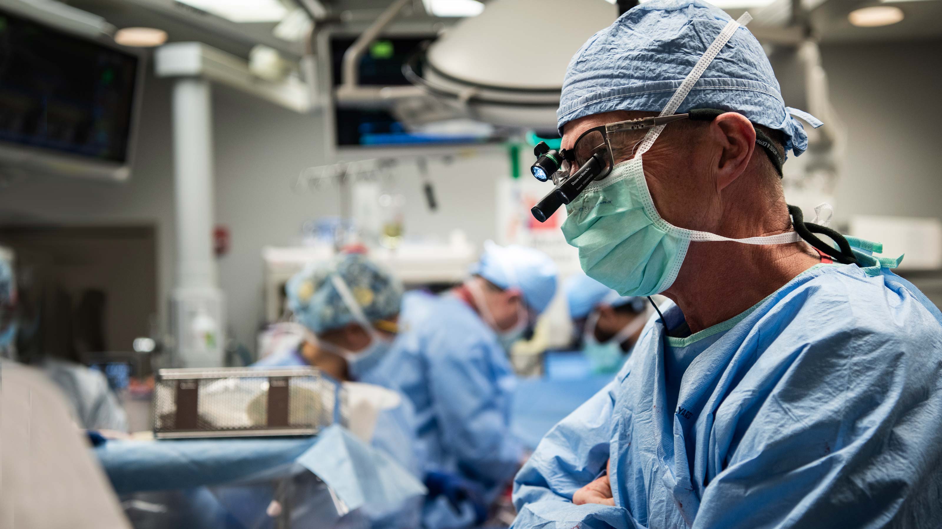 Dr. Washburn in the surgical suite at Ohio State