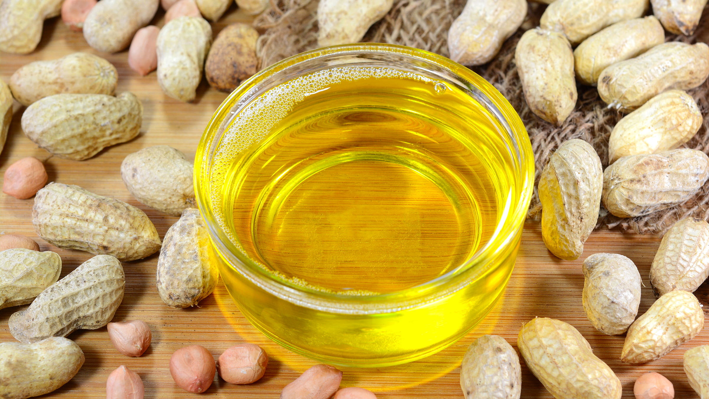 Can I eat at a restaurant that uses peanut oil if I have a peanut allergy? 