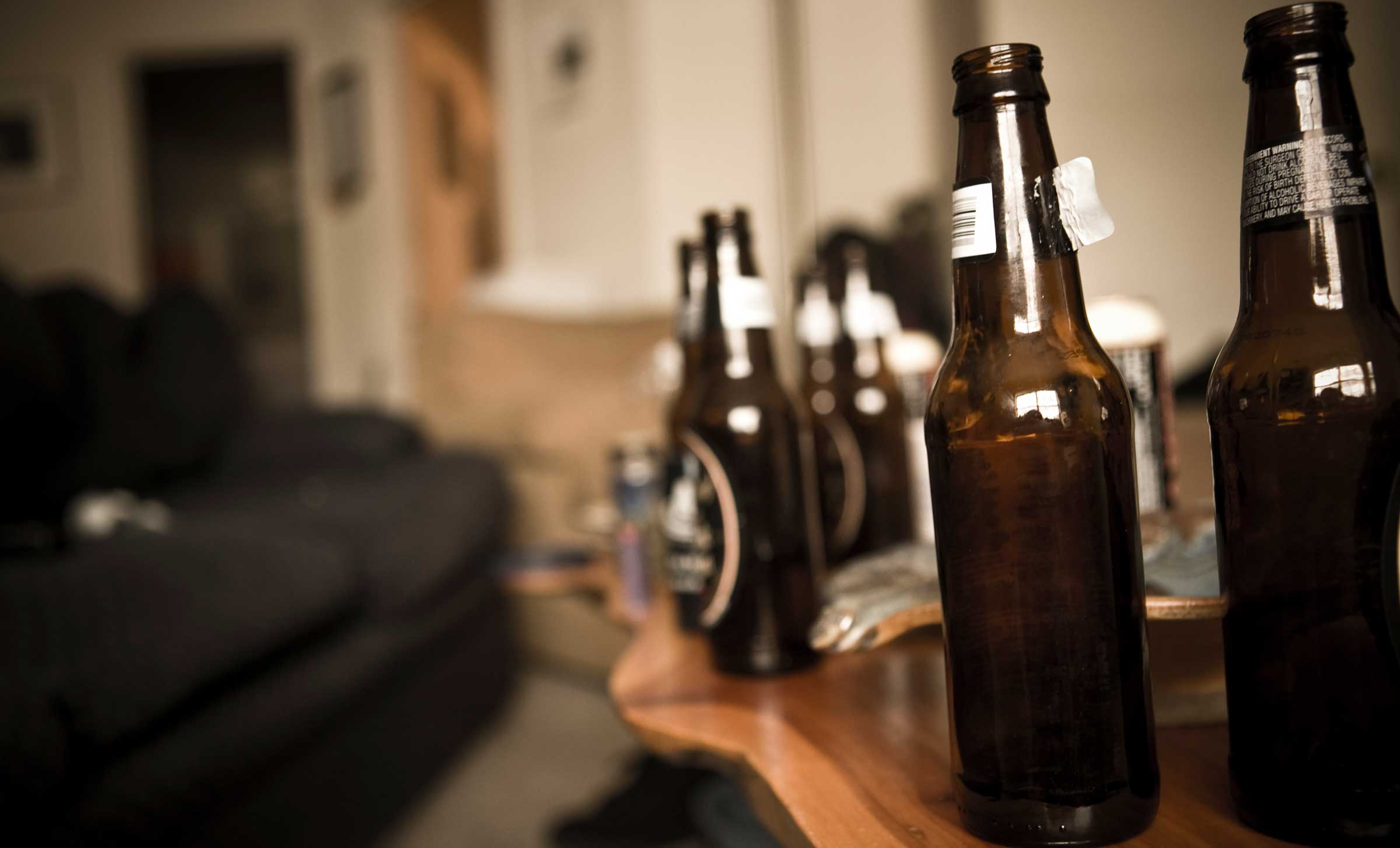 Can naltrexone help reduce binge drinking? 