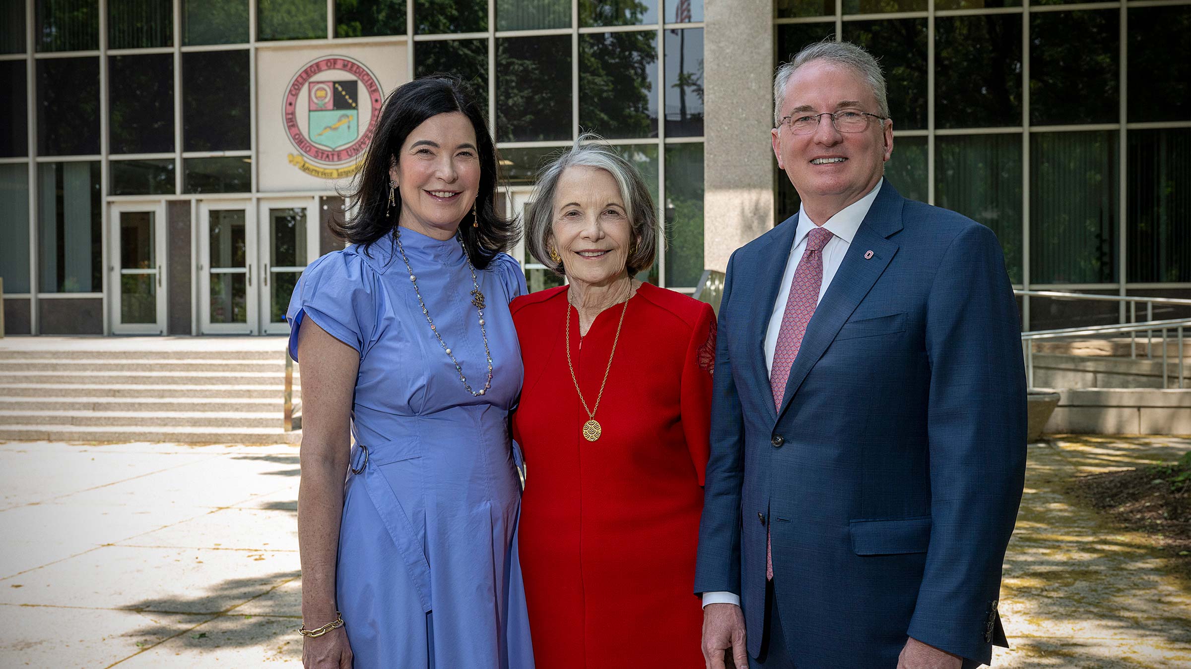 Sarah Kay, Sarah “Sally” Ross Soter, and Dr. Warner standing in front of Ohio State's Meiling Hall