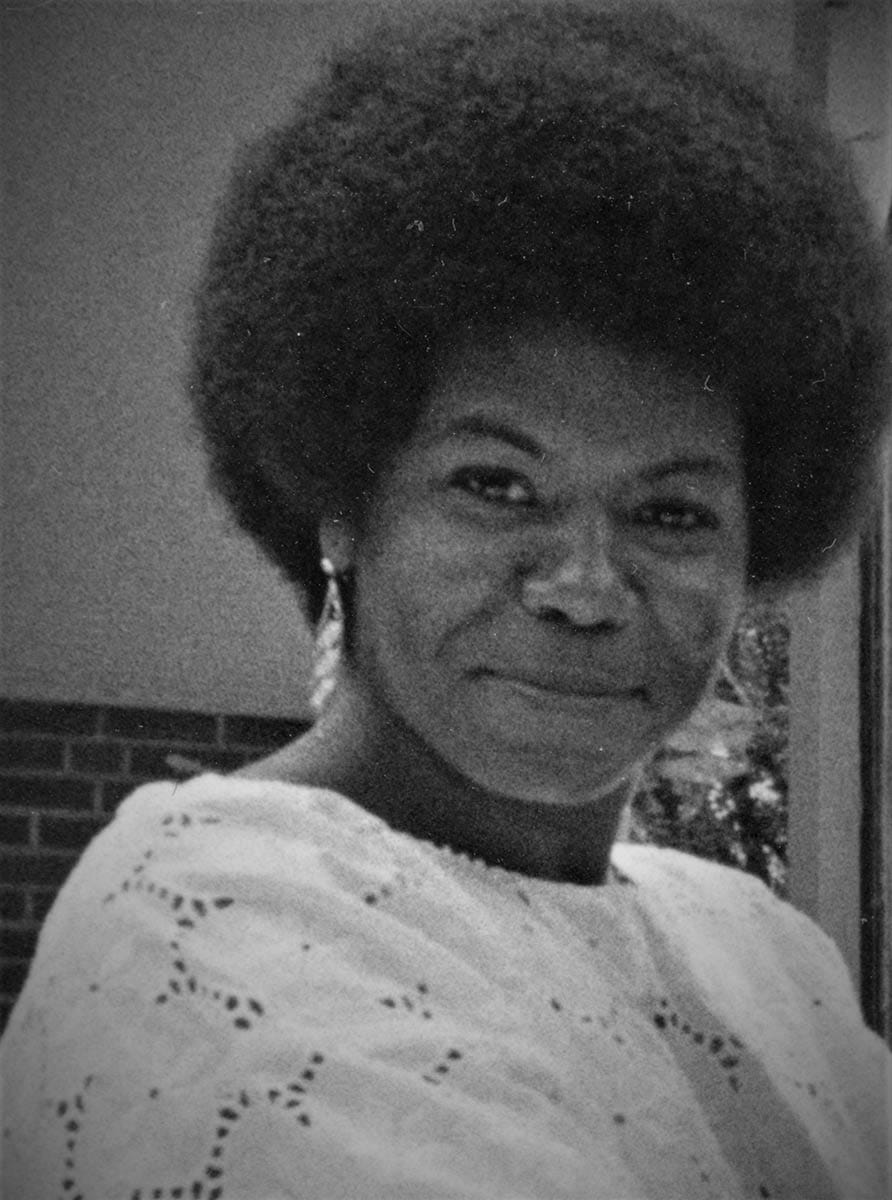 Black and white photo of Linda Randall