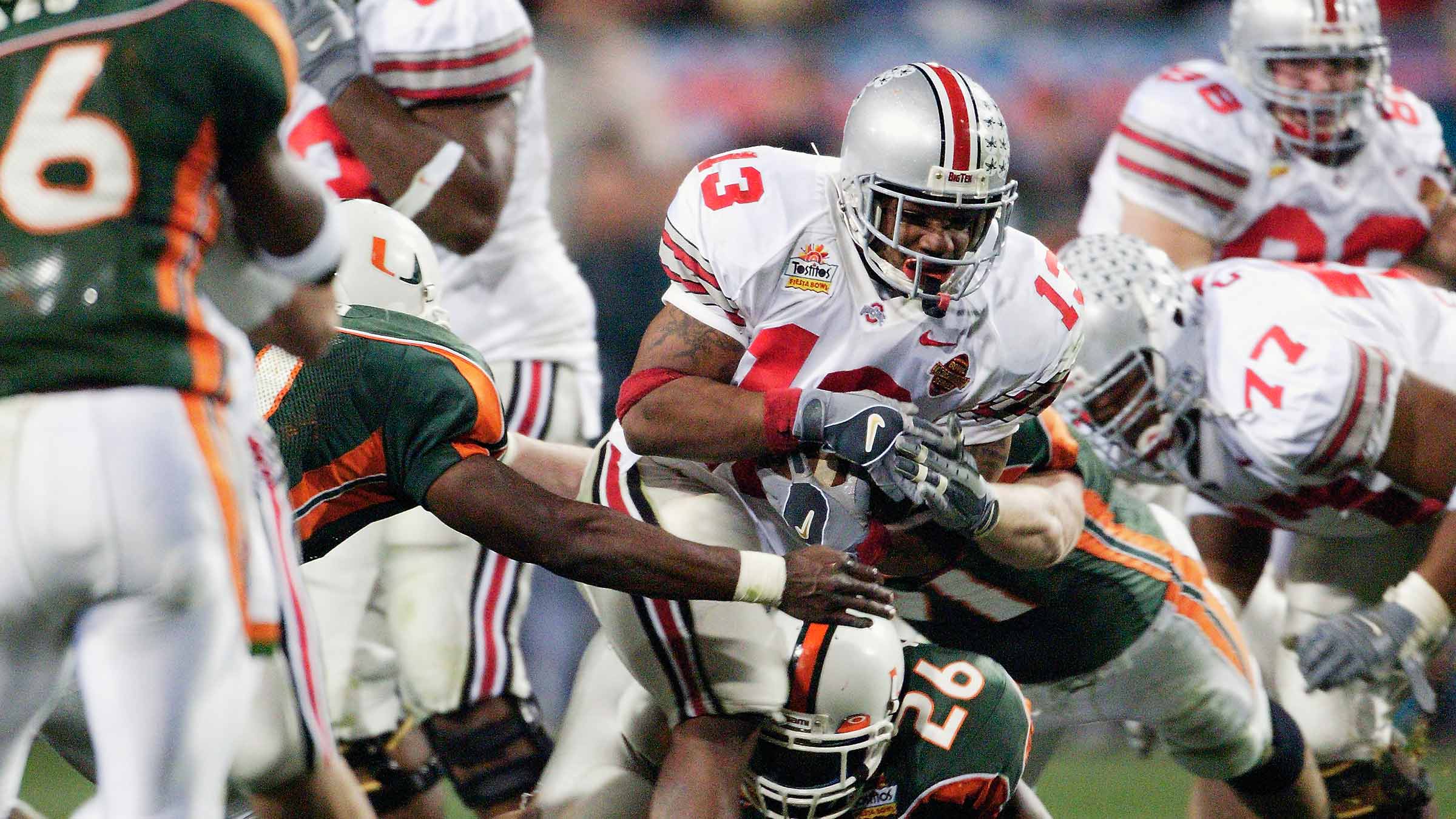 Maruice Clarett carrying the football during the Fiesta Bowl