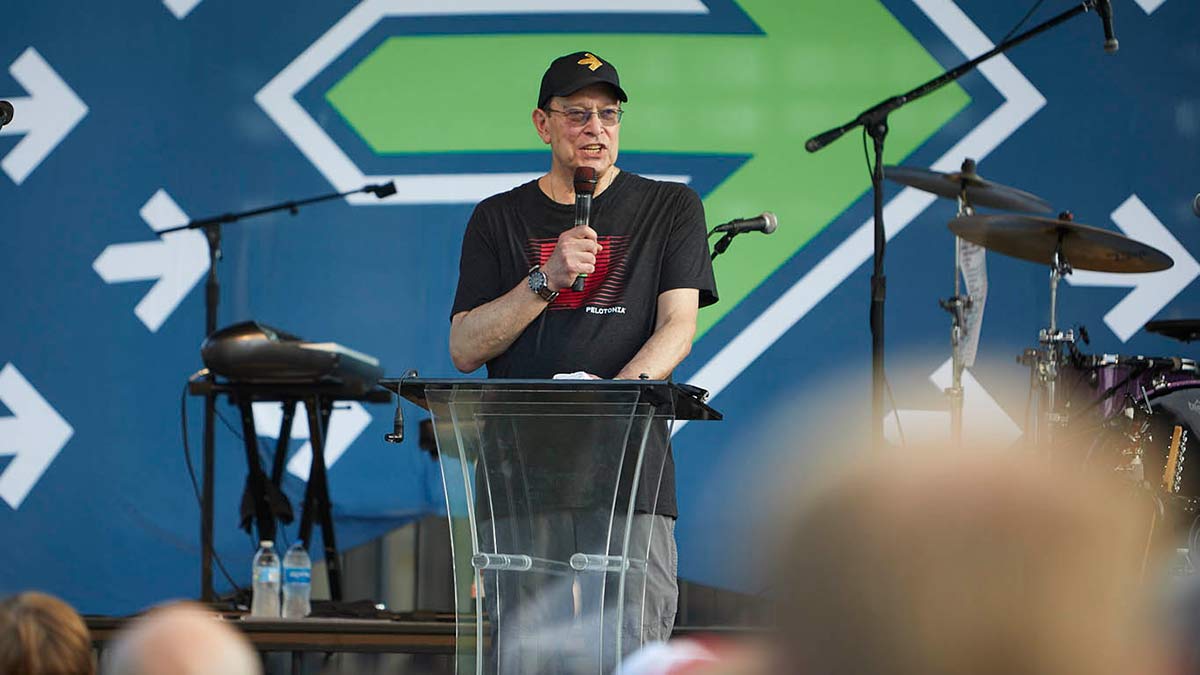 Dr. Pollock speaking at the Pelotonia event