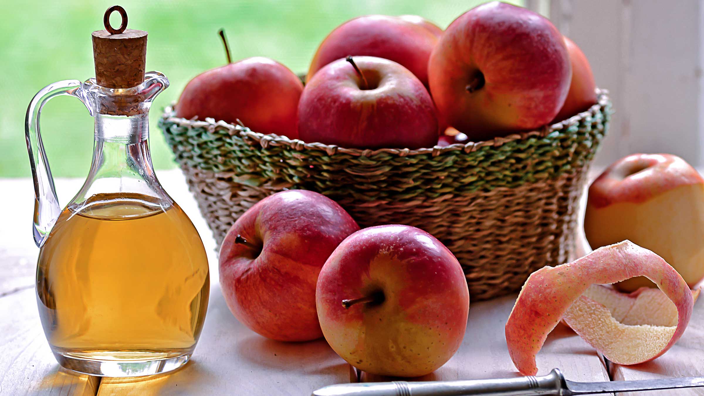 Does vinegar have health benefits?